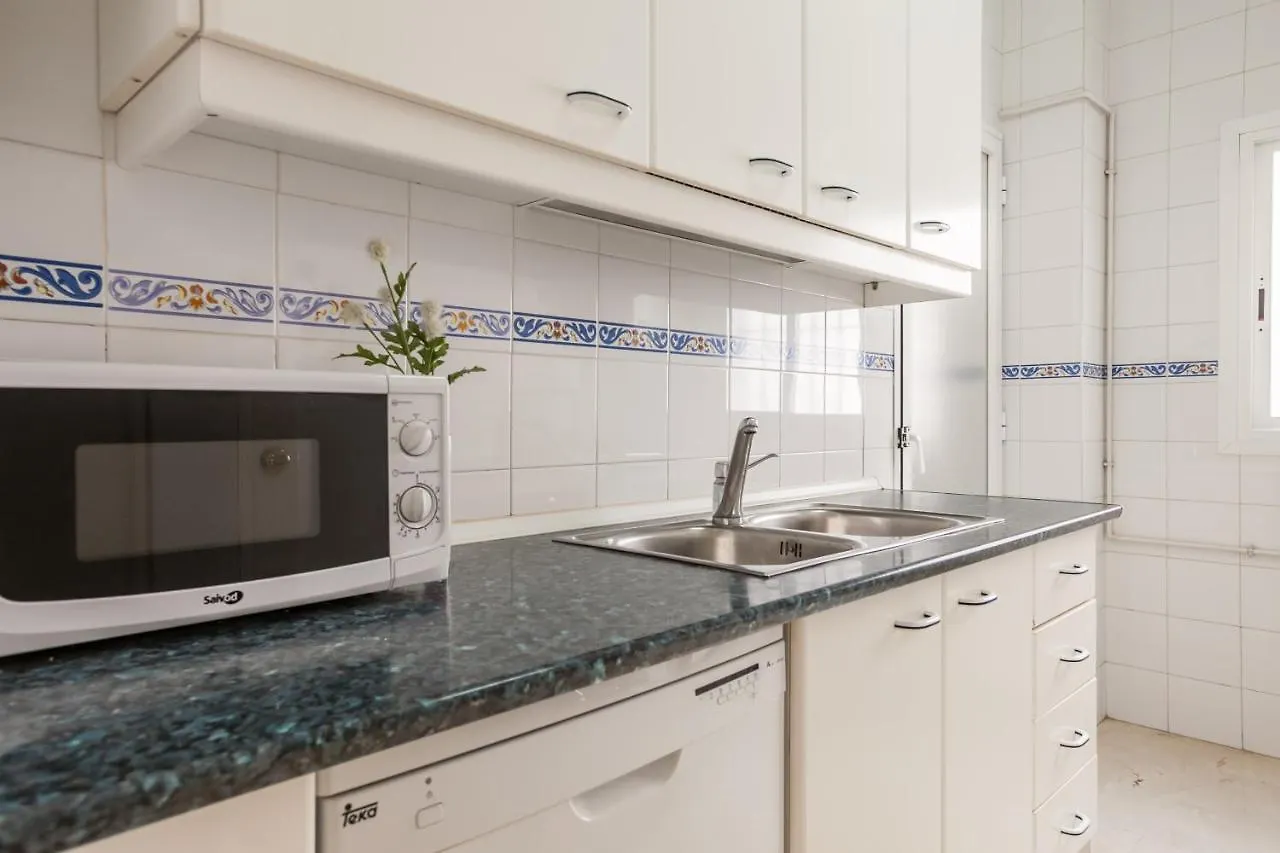 Apartamento Cerca Del Alcazar Con Garaje Privado Seville 0*,